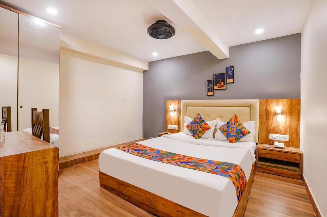 Hotel Z-A-R-A Park Goregaon West Mumbai Luaran gambar